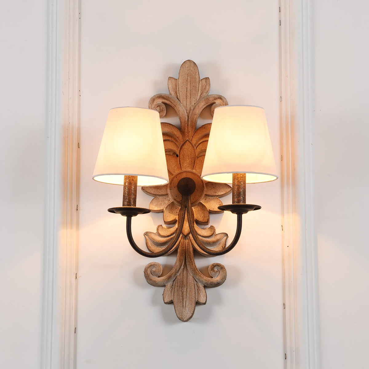 trianon-glit-sconce