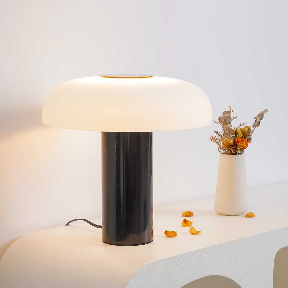 tropico-table-lamp