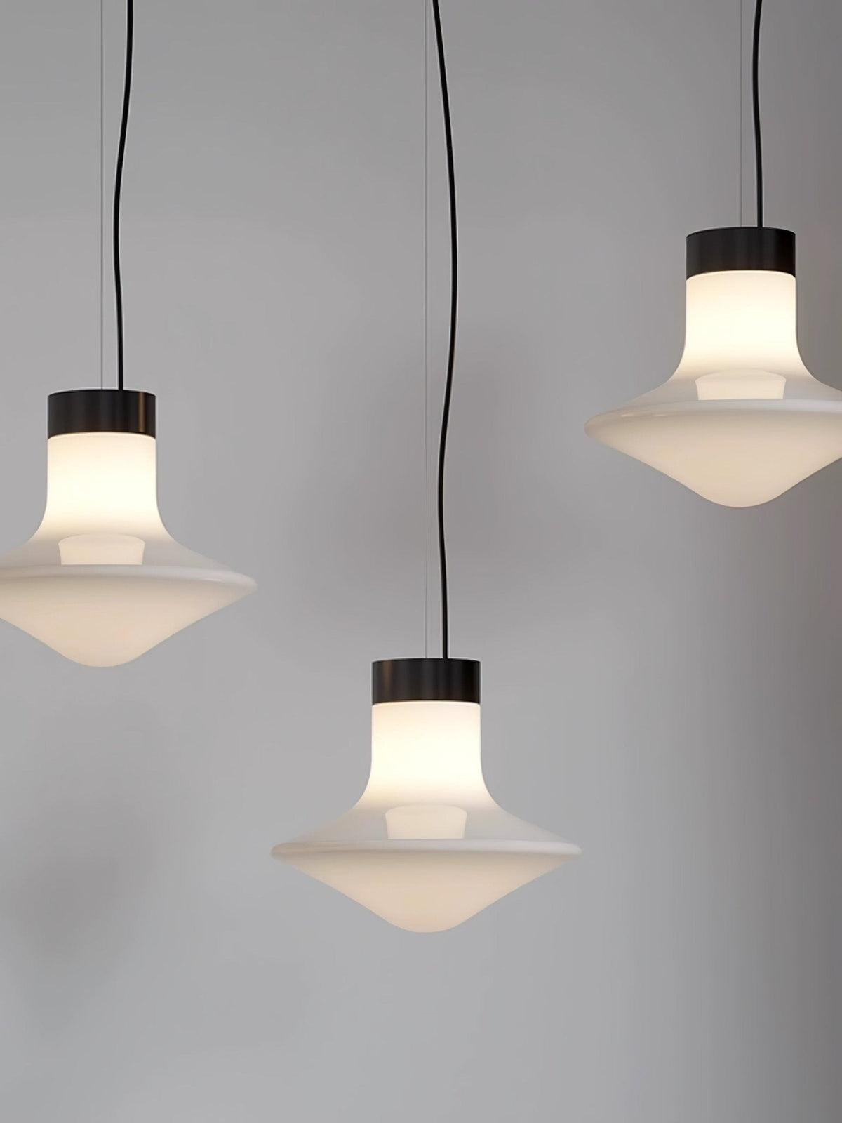 Trottola Modern Glass Pendant Light for Dining Room and Living Space