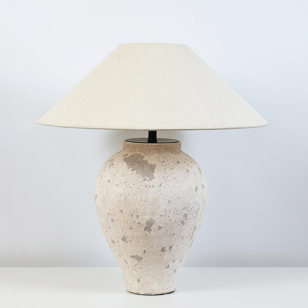tuscan-stone-table-lamp