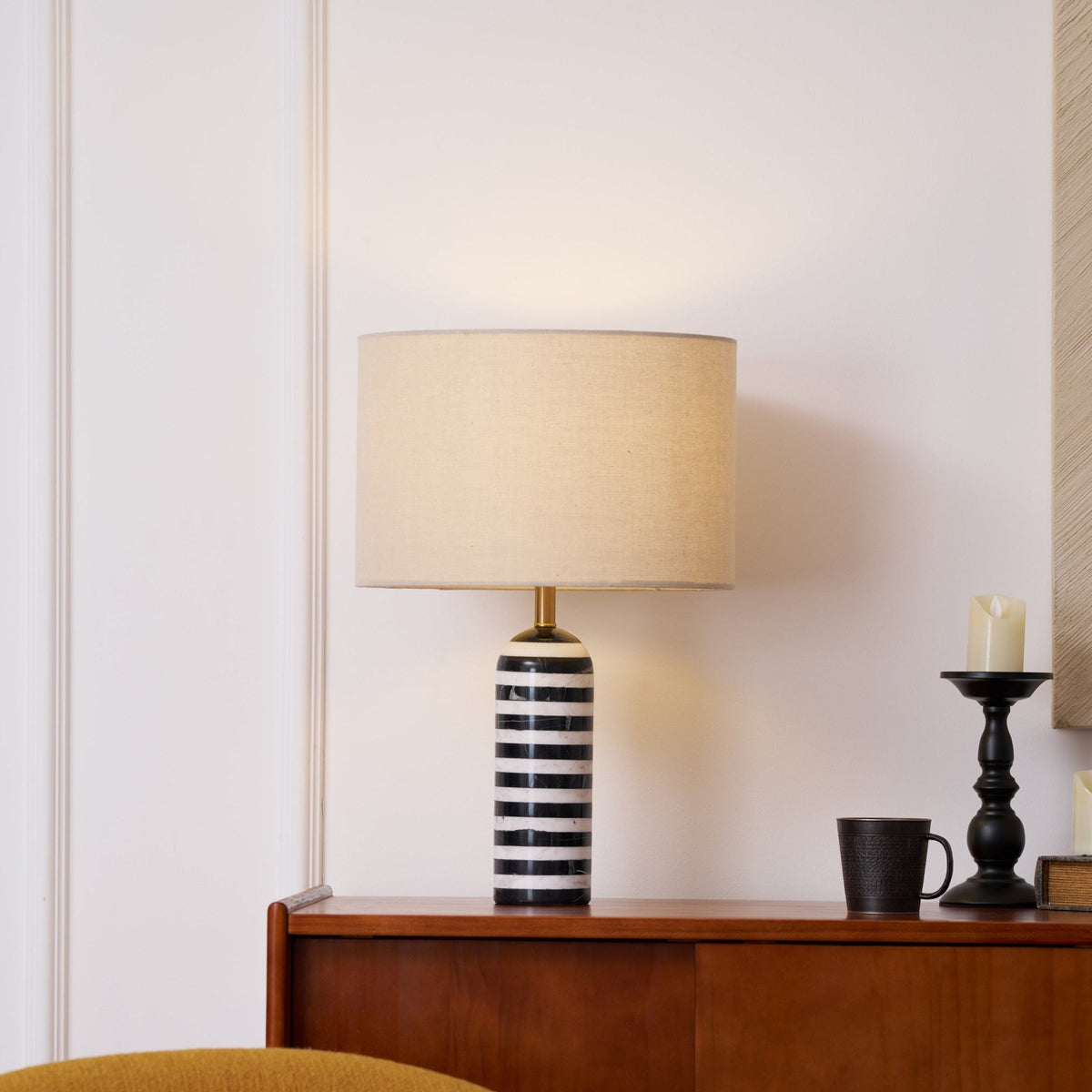 Tuxedo Marble Table Lamp – Modern Monochrome Accent Light for Bedroom and Living Room