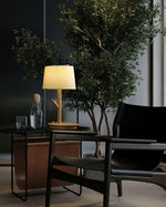 twig-accent-table-lamp