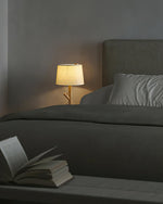 twig-accent-table-lamp