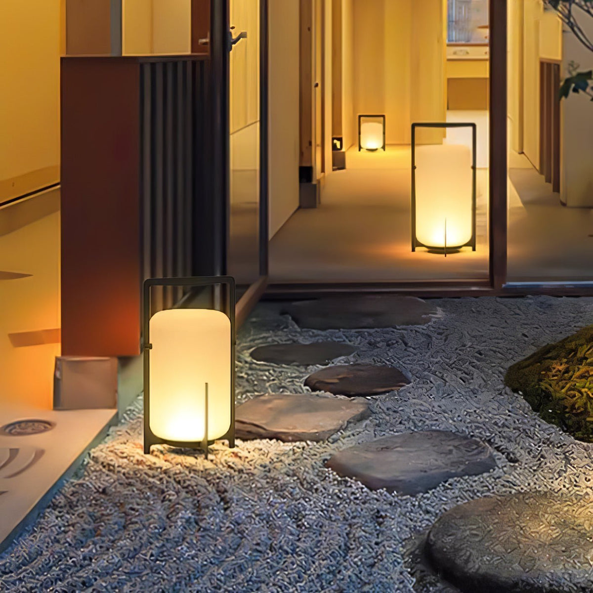 Twilight Lantern Rechargeable Outdoor Table Light