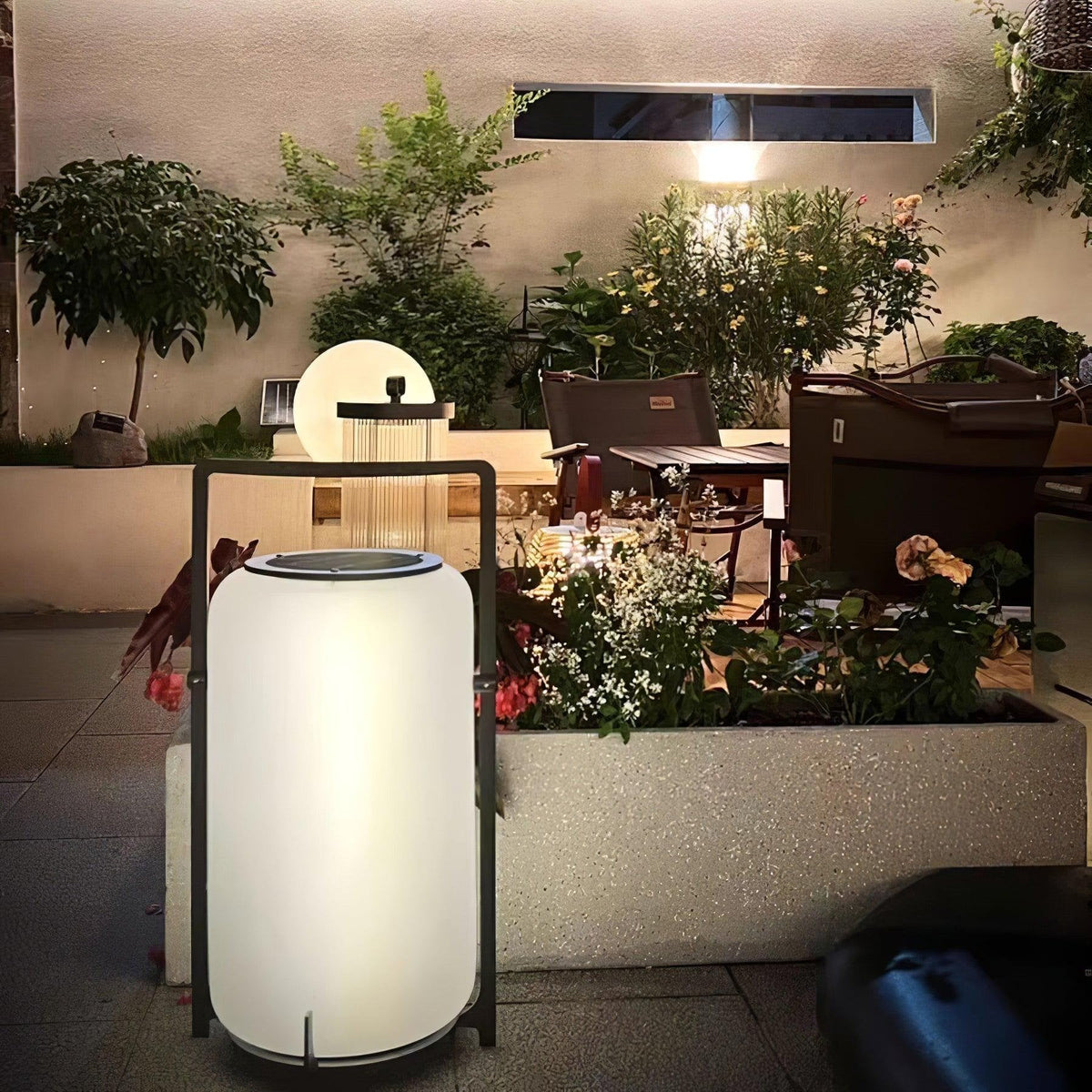 Twilight Lantern Solar Table Lamp – Stainless Steel & Glass Outdoor LED Light