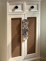 Sculptural Marble Twin-Curve Pull Handle for Cabinetry and Furniture