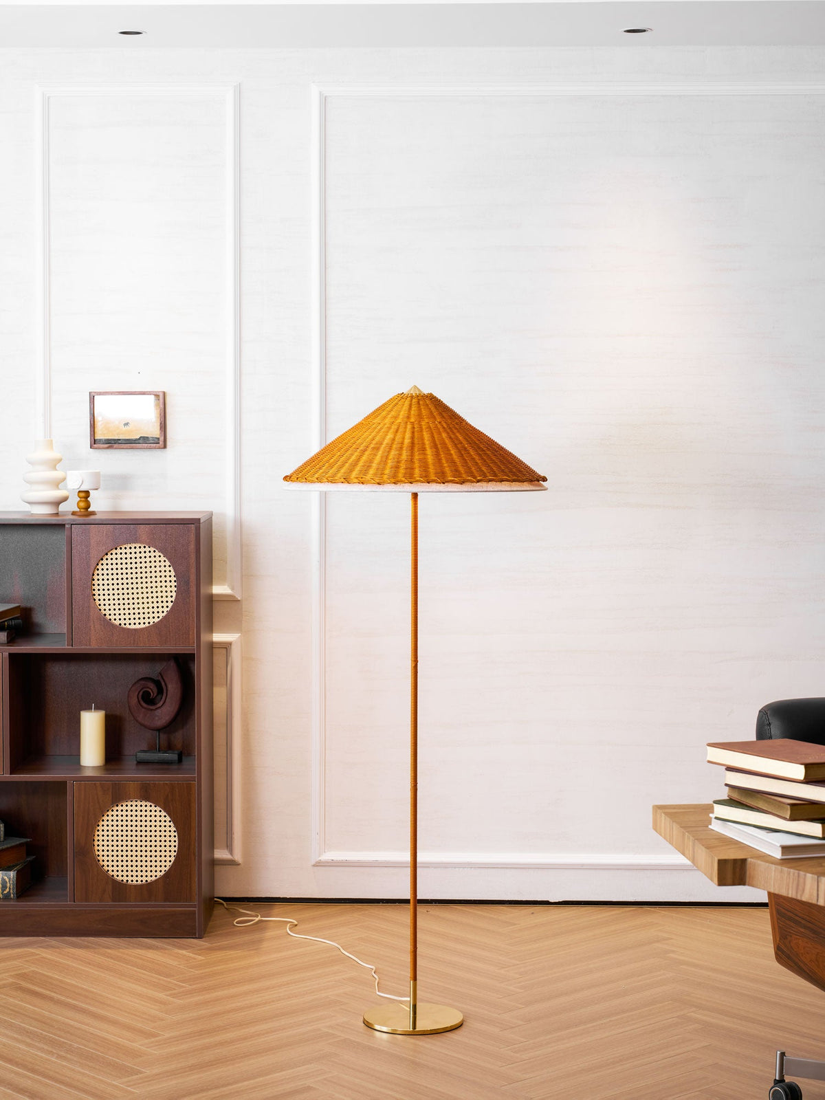 tynell-floor-lamp