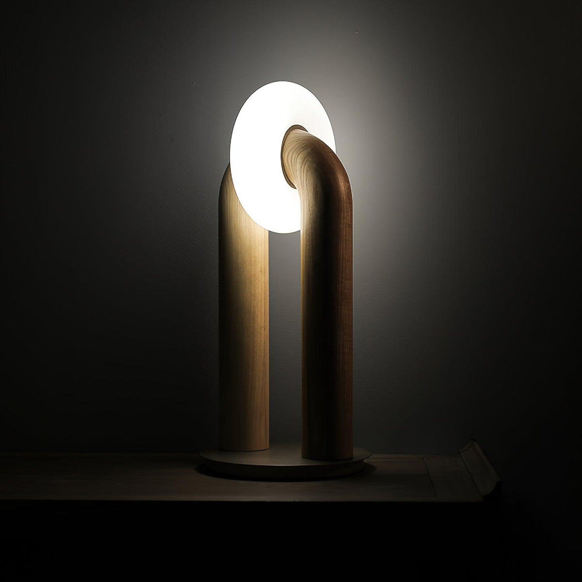 u-shaped-xuanguang-table-lamp