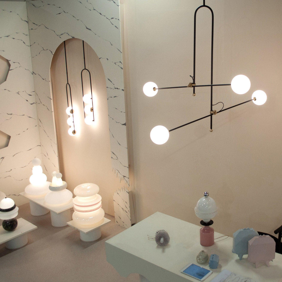 U Pendant Lamp – Modern Minimalist Glass and Iron Hanging Light