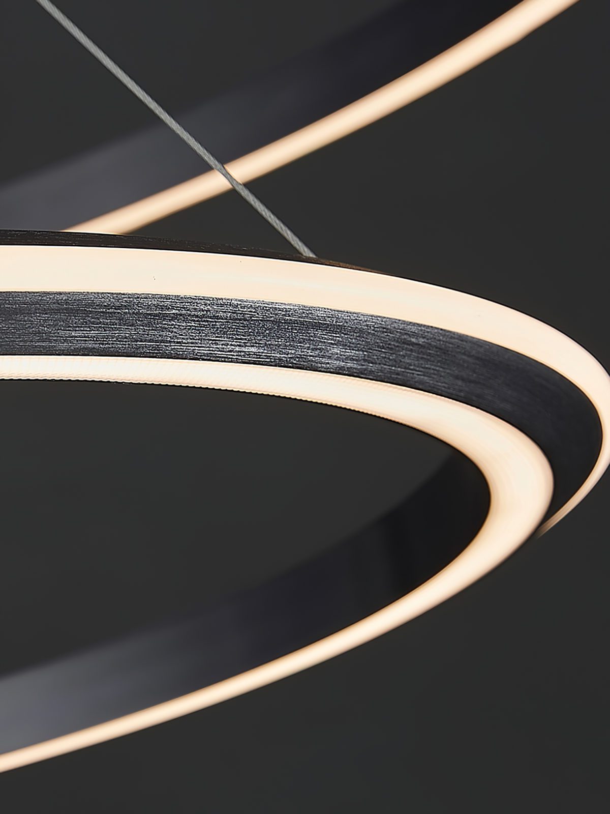 Uma LED Chandelier