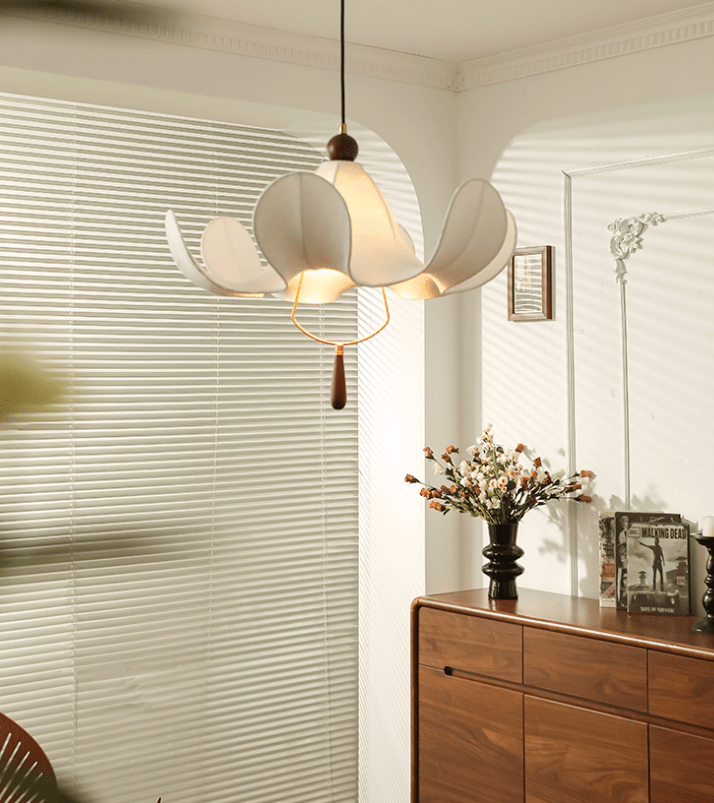 Umbrella Blossom Pendant Light – Sculptural Fabric Pendant for Modern Interiors