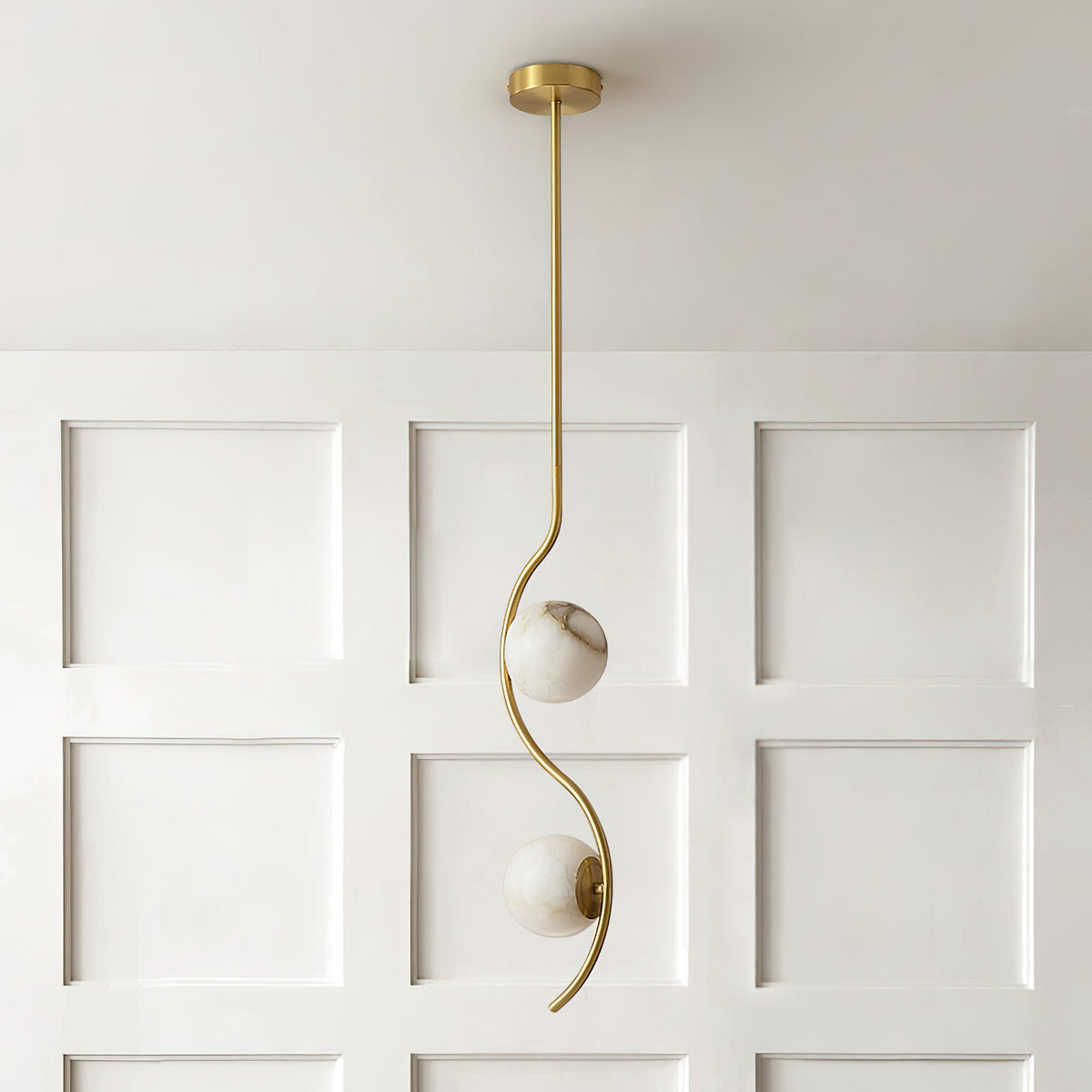 uva-curved-pendant-lamp