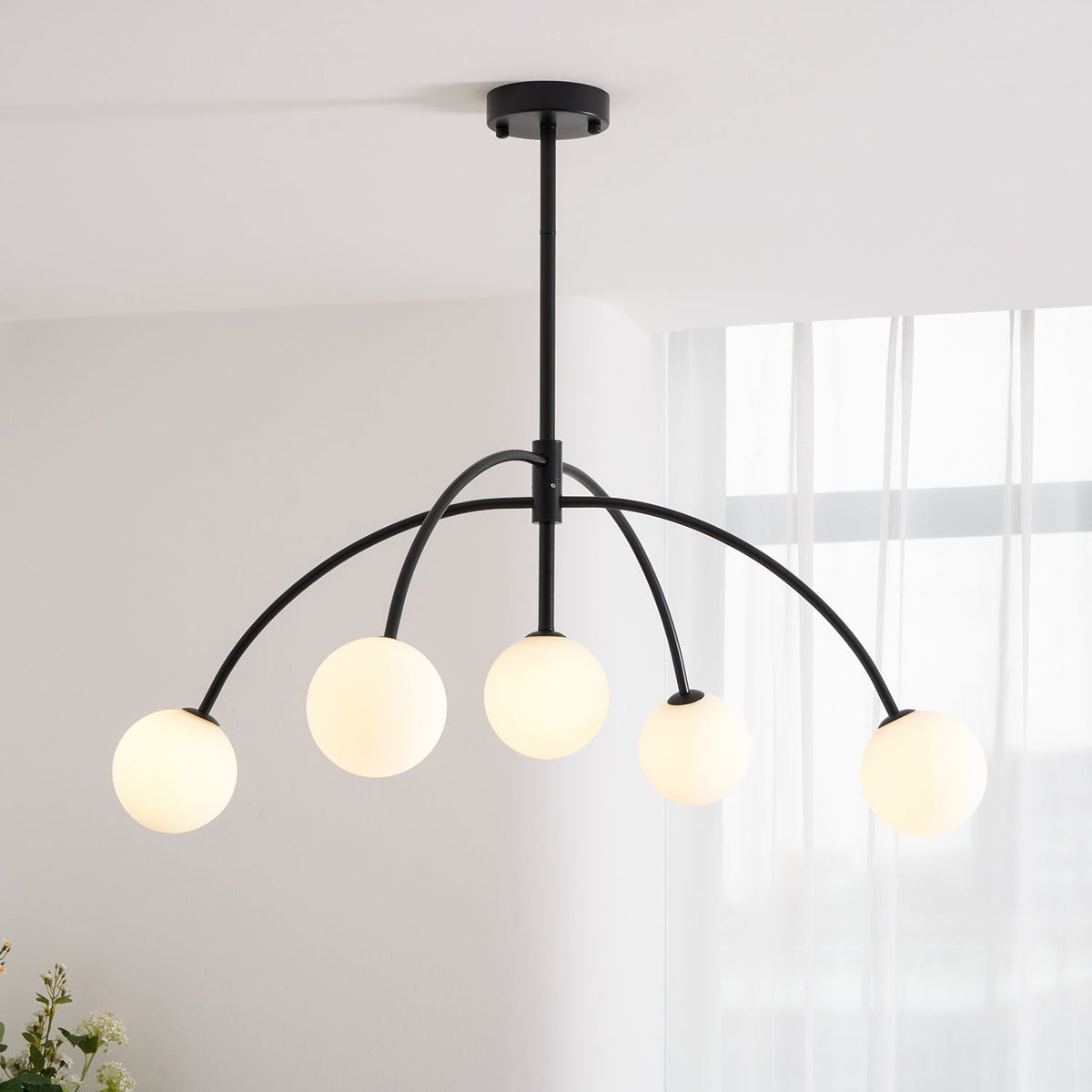 valentina-arc-chandelier