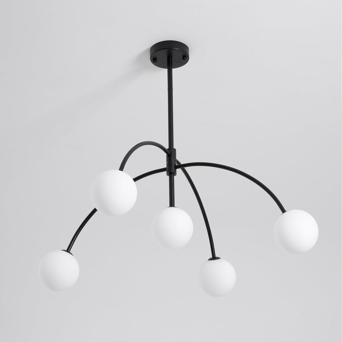 valentina-arc-chandelier