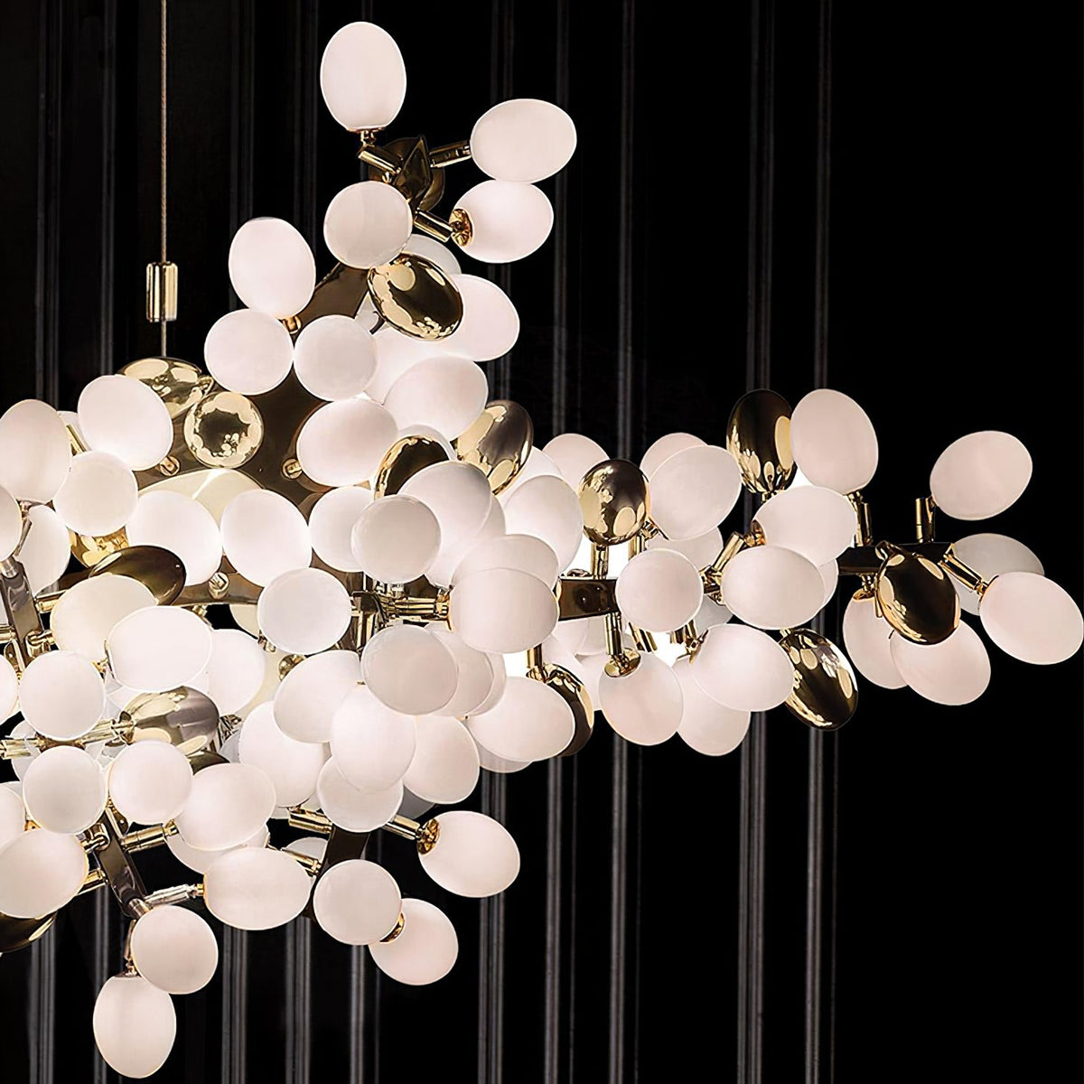Selene Droplet Chandelier – Hand-Blown Murano Glass Pendant Light