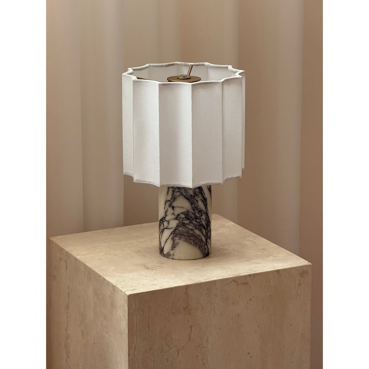 valli-table-lamp