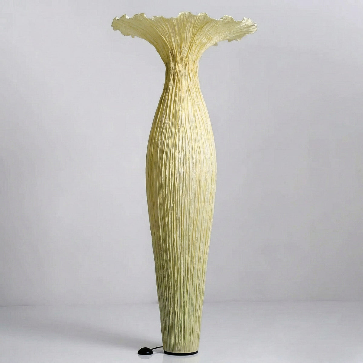 vase-fabric-floor-lamp