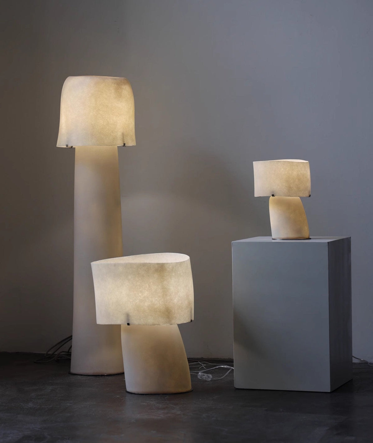 Vellum Sculptural Floor Lamp – Modern Artisan Lighting for Living Room & Bedroom