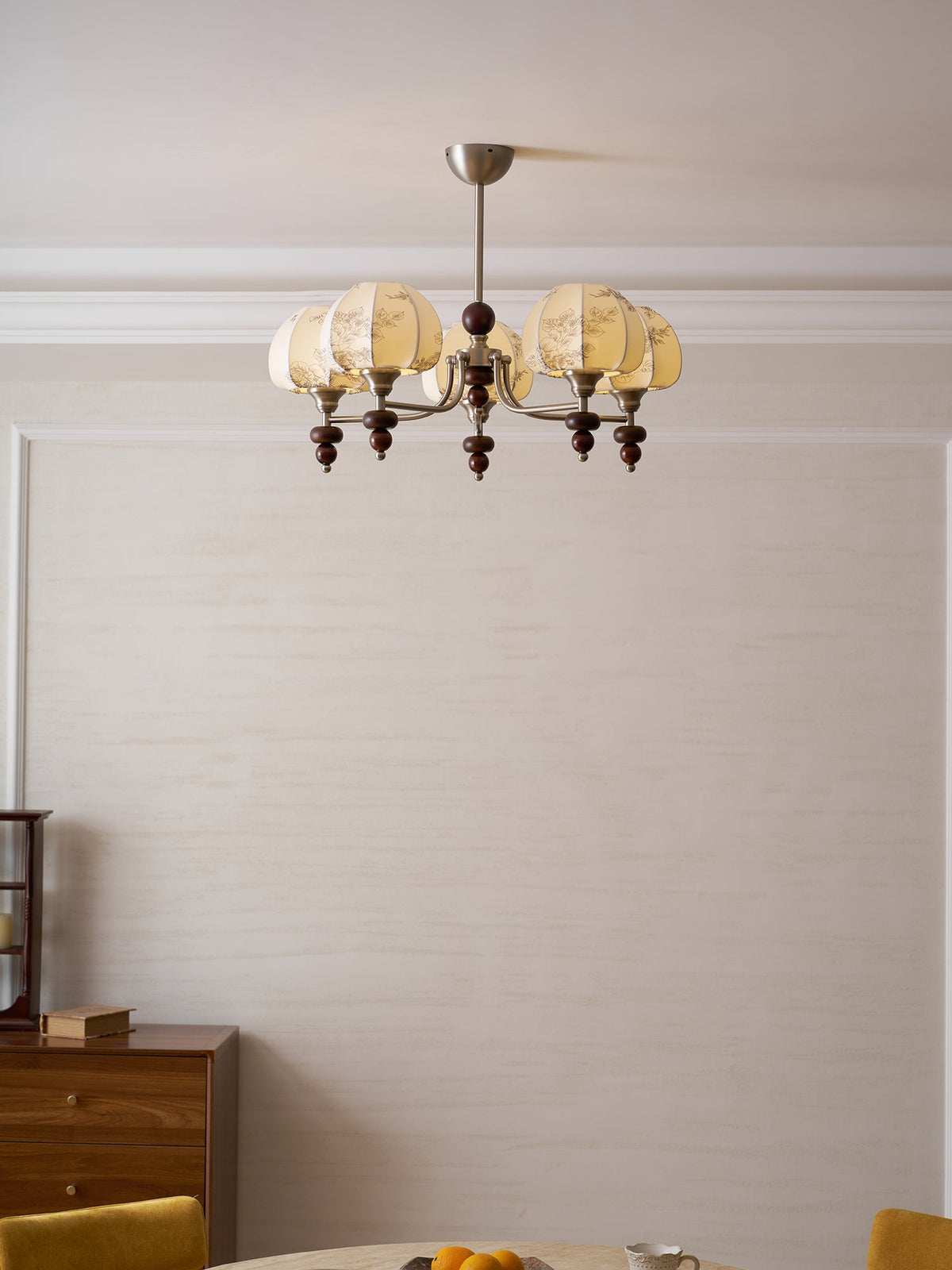 Velvet Petal Chandelier – Modern Fabric Pendant Light for Dining Room and Living Room