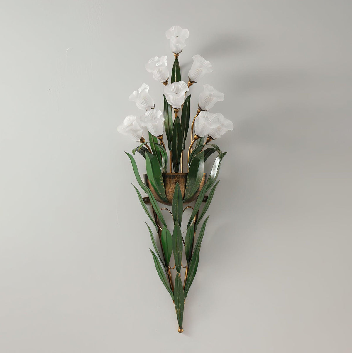verdant-blossom-wall-lamp