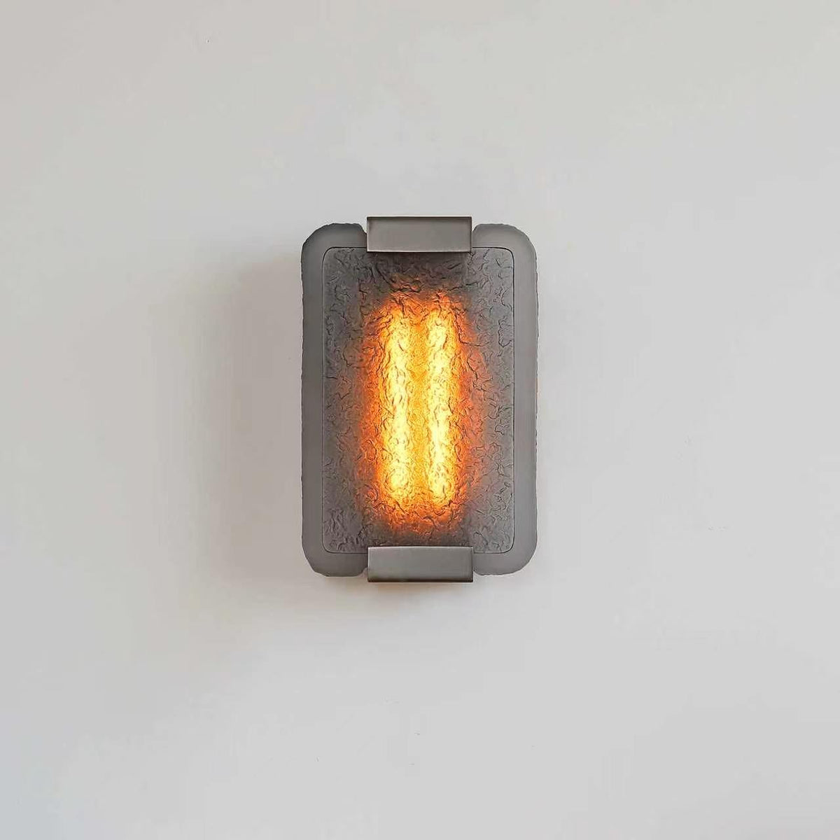 Verella Cast Resin Wall Sconce – Modern Artisan LED Wall Light