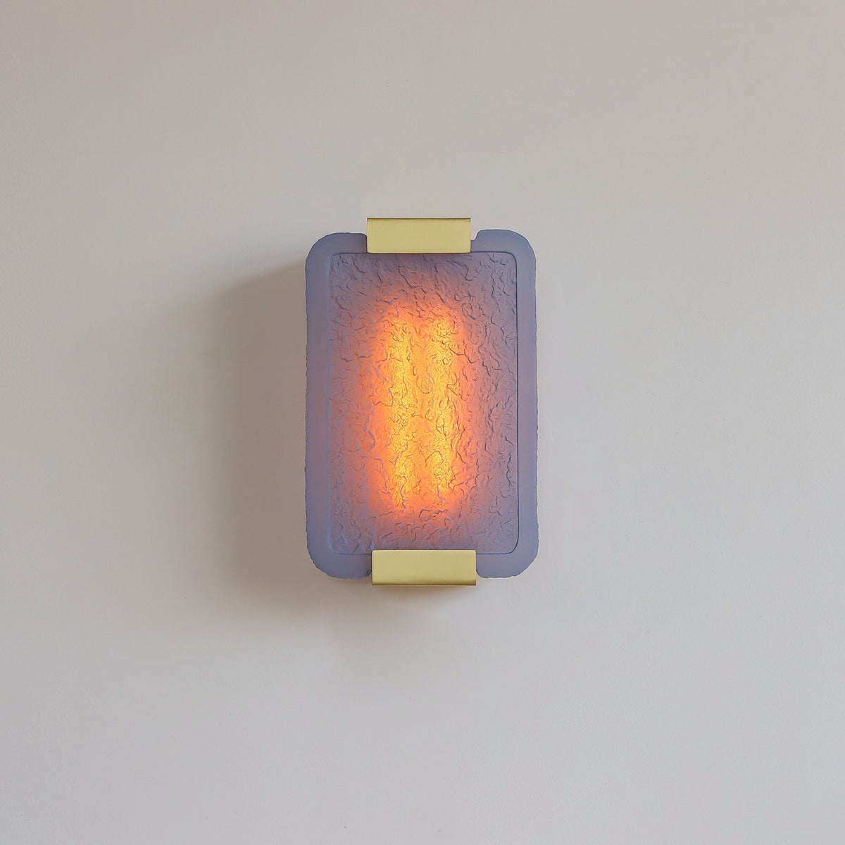 Verella Cast Resin Wall Sconce – Modern Artisan LED Wall Light