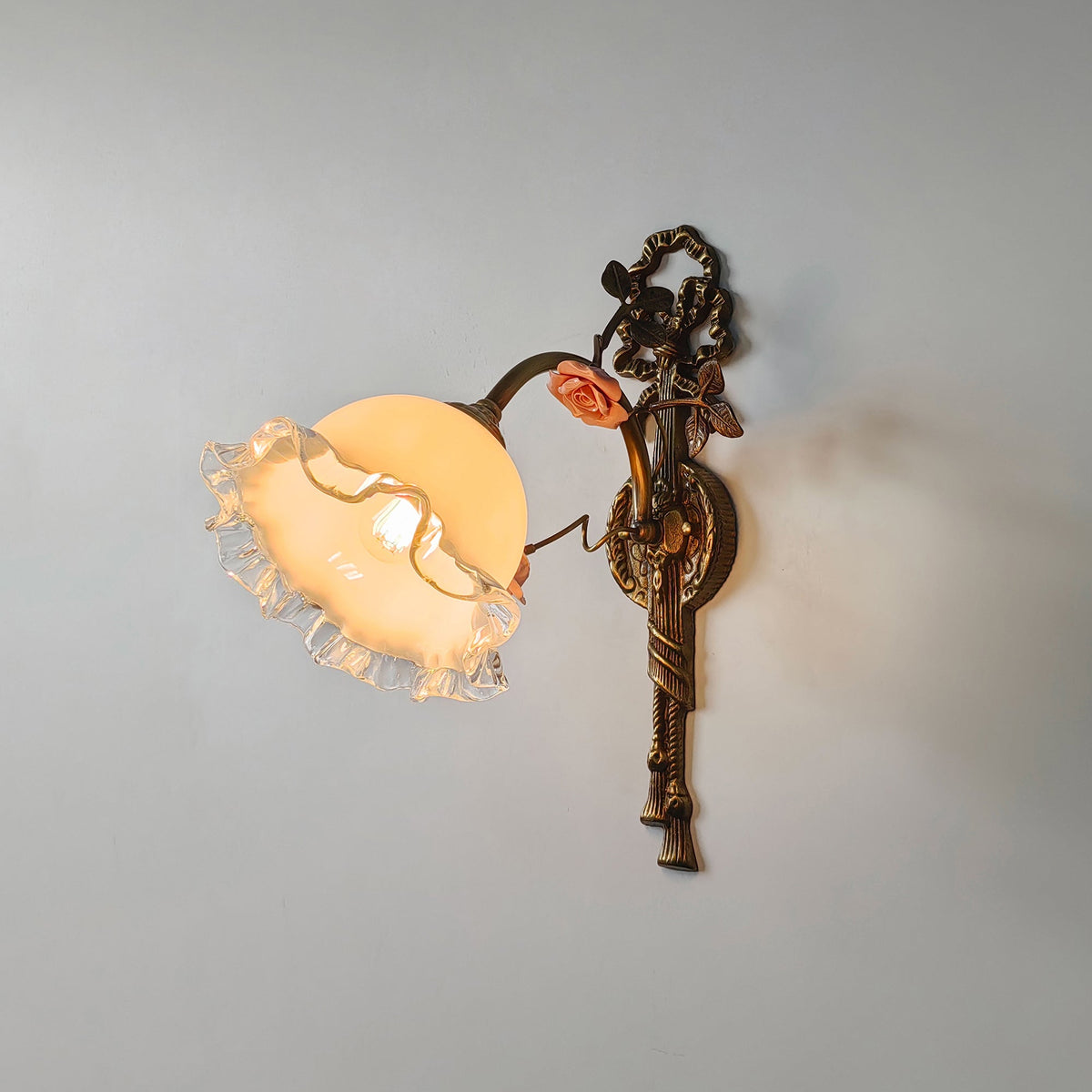 versailles-wall-lamp