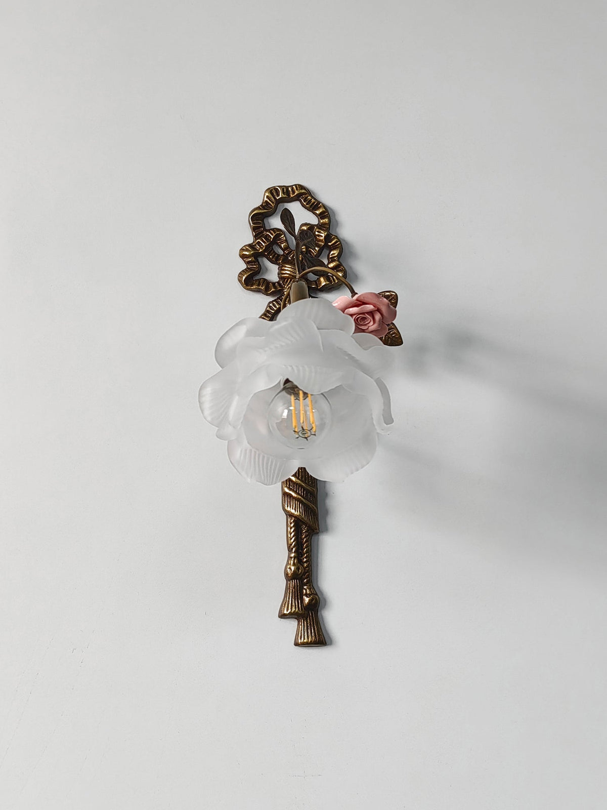 versailles-wall-lamp