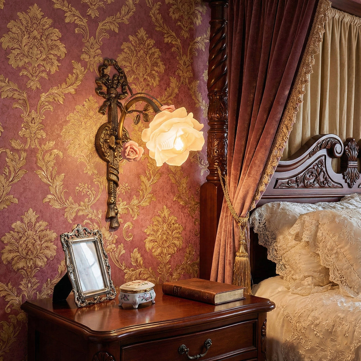 versailles-wall-lamp