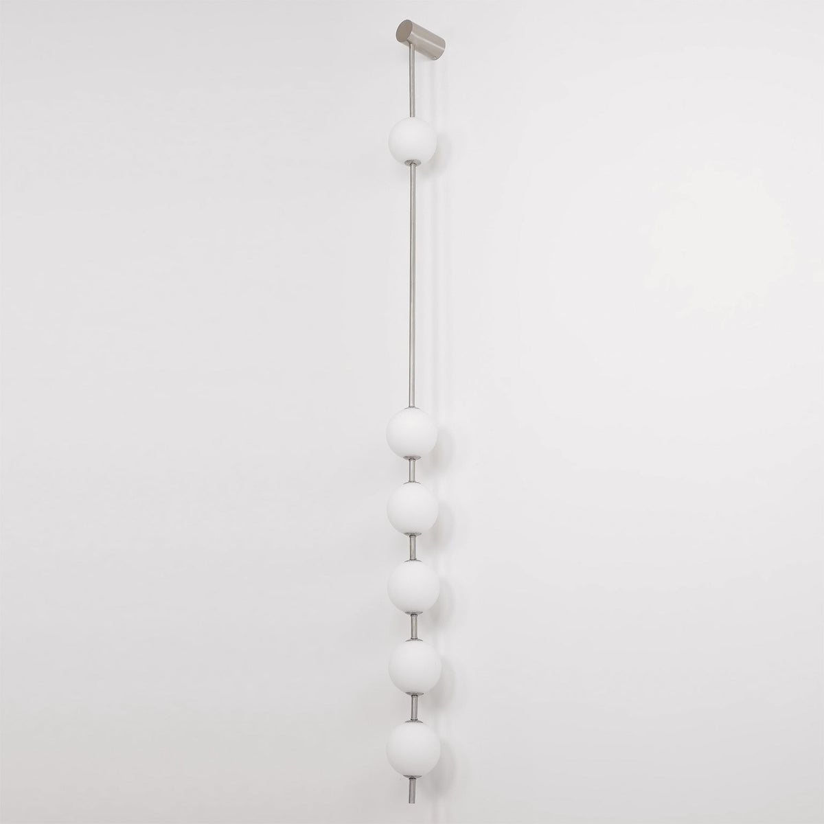 Vertical Balls Wall Lamp