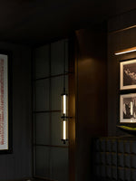 vertical-wall-sconce