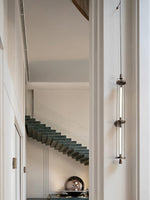 vertical-wall-sconce
