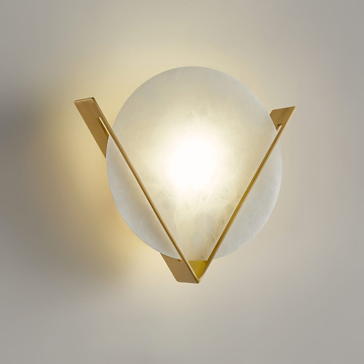 Victory V Wandleuchte