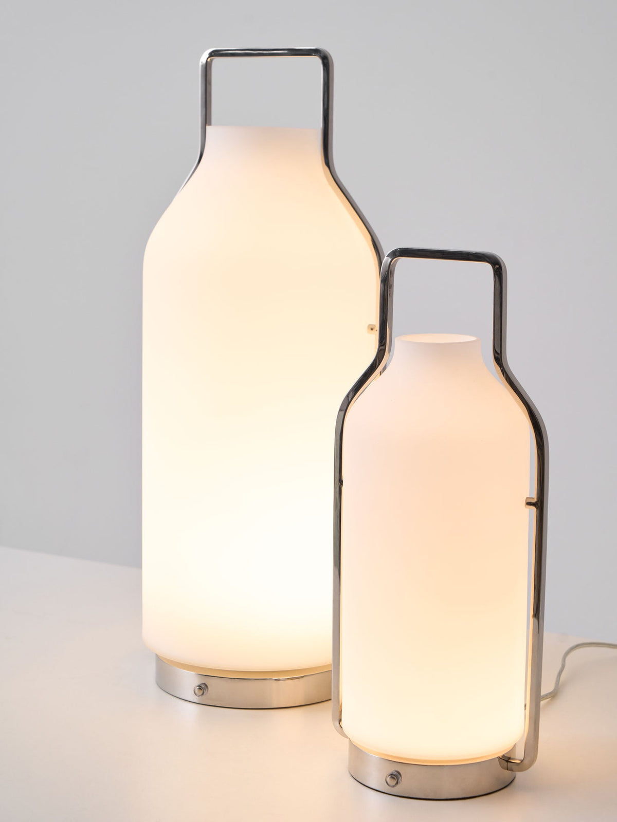 Vintara Lantern Table Lamp – Modern Metal & Glass LED Table Light