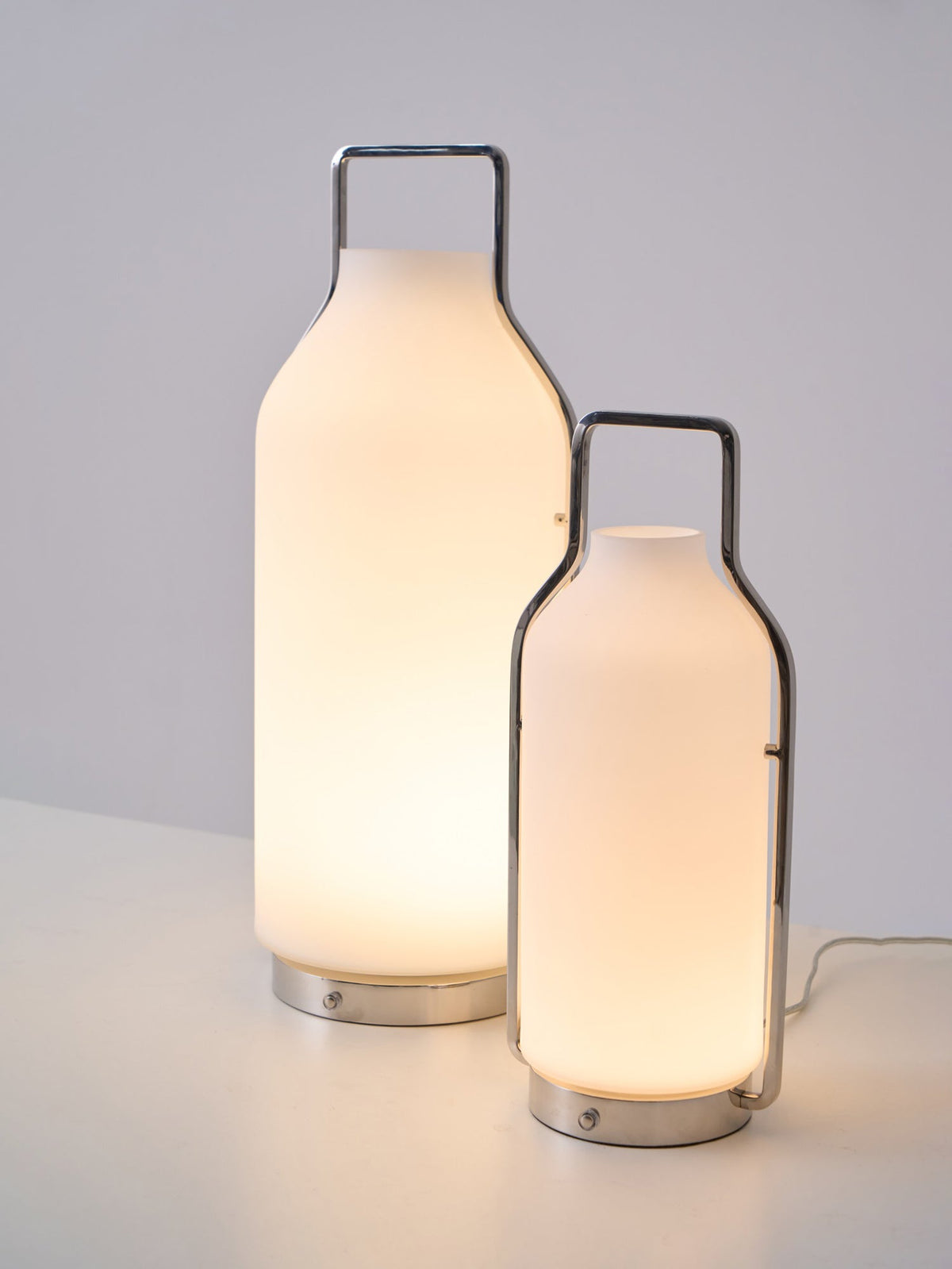 Vintara Lantern Table Lamp – Modern Metal & Glass LED Table Light