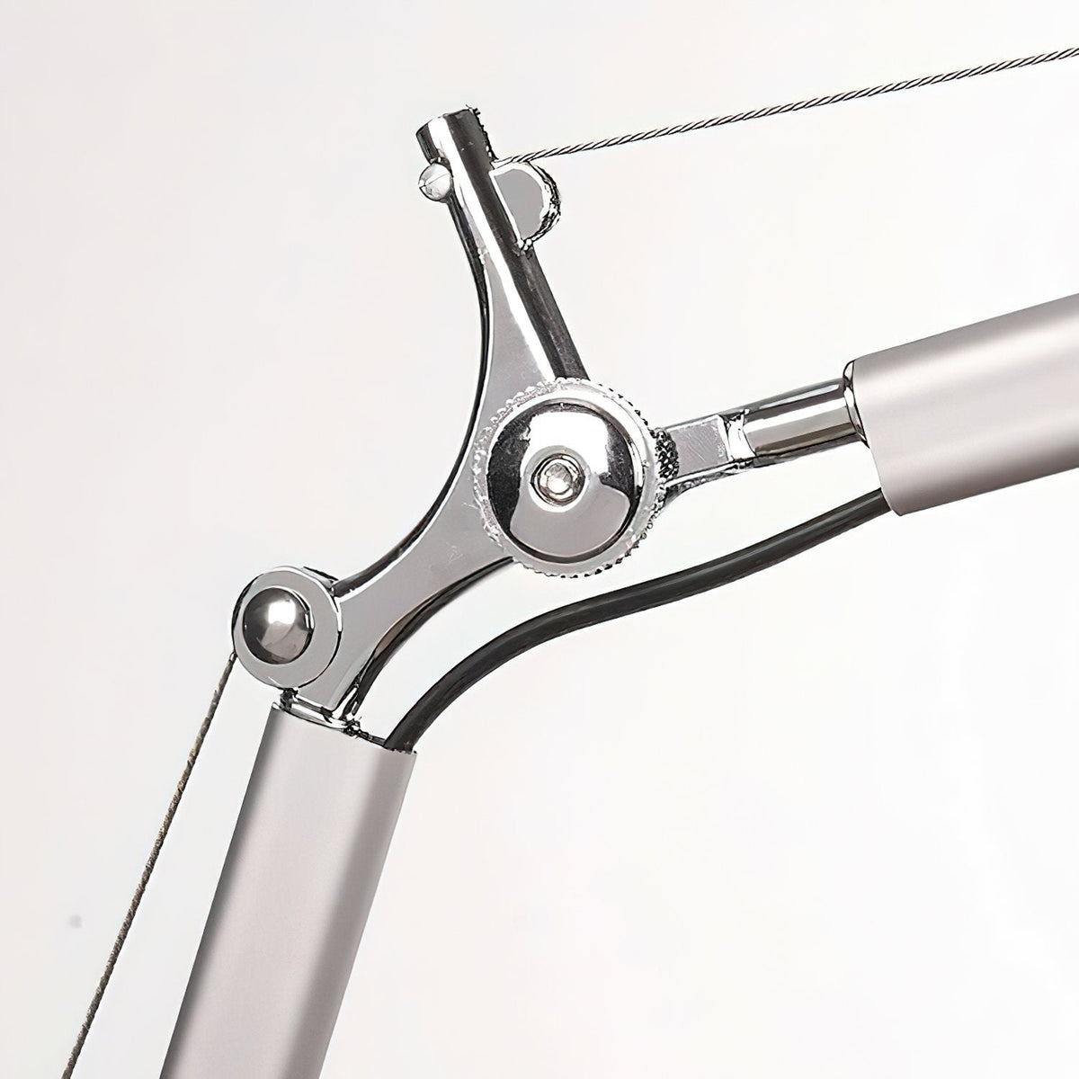 Volee Modern Table Lamp
