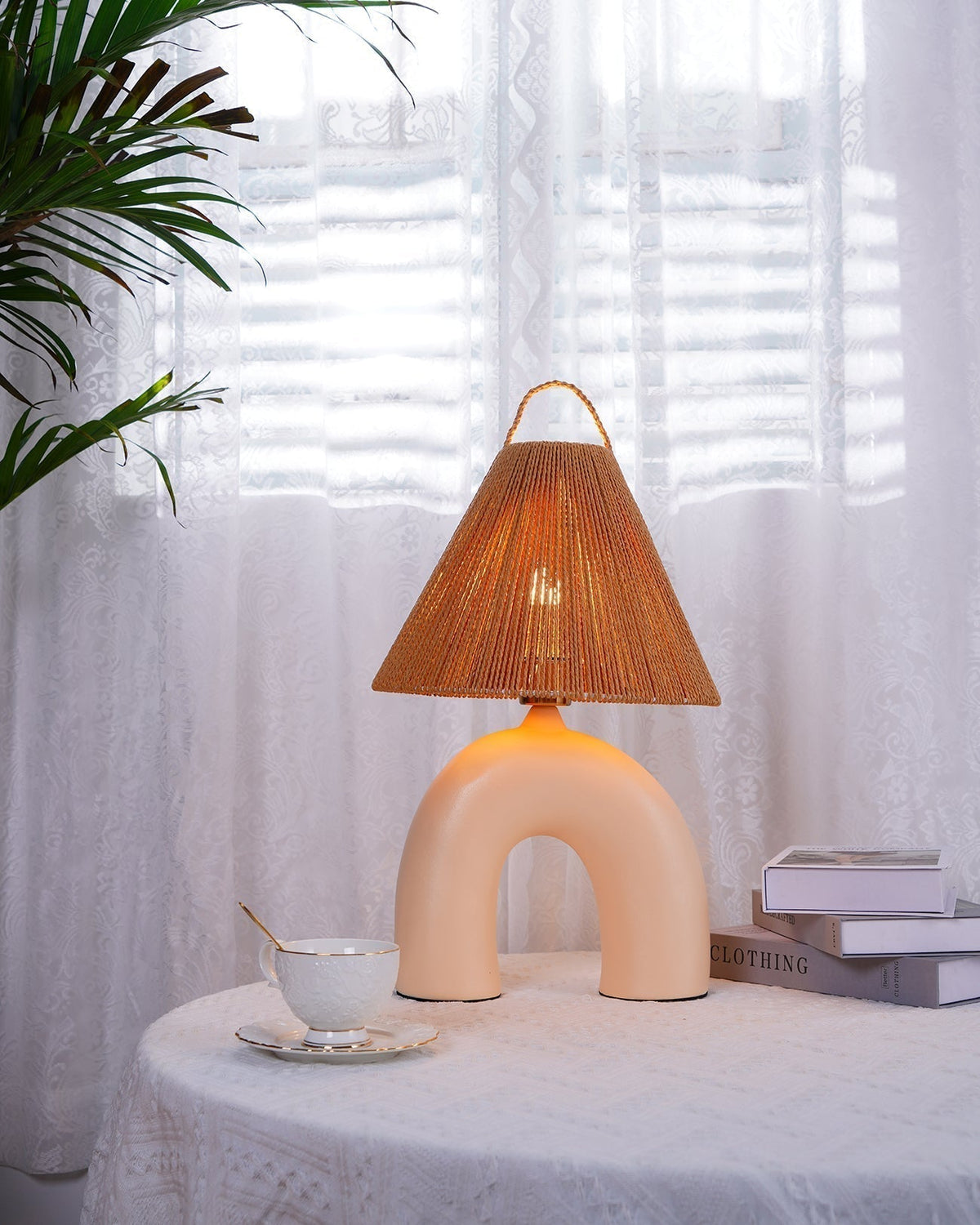 Arched_Table_Lamp