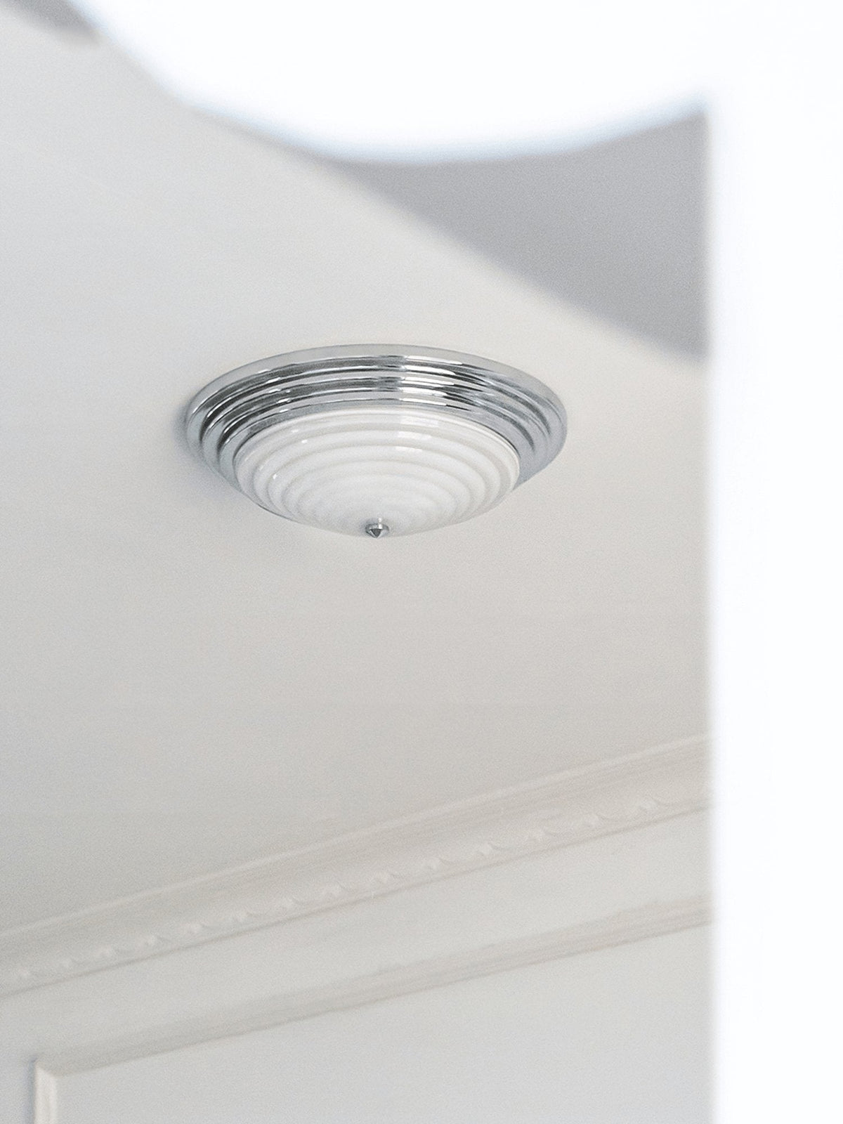 Volume Dome Ceiling Lamp
