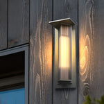 Solar Vintage Outdoor Wall Light Fixture