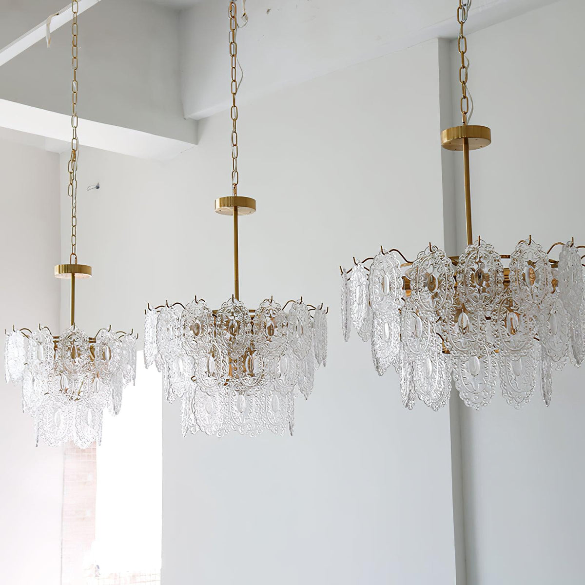 wave-pearl-chandelier