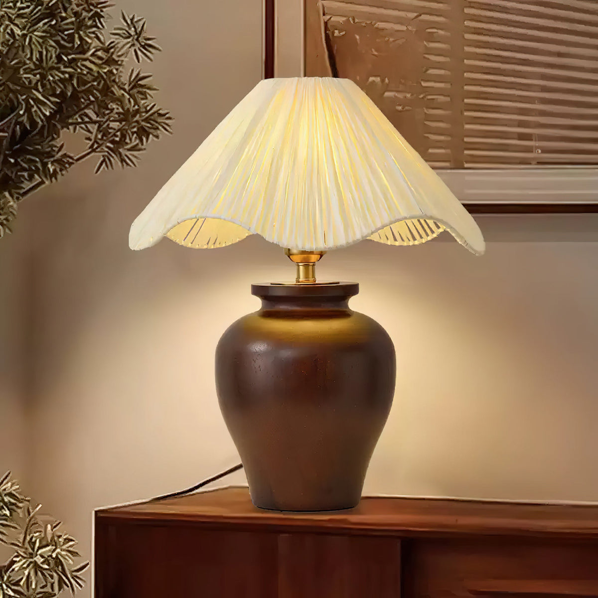 wavecrest-table-lamp