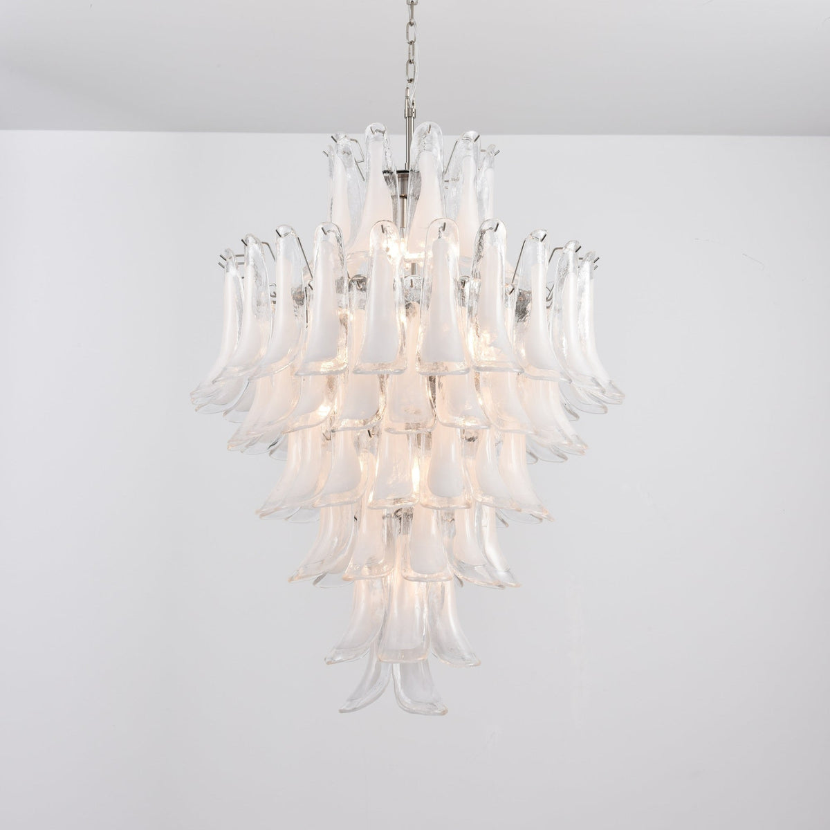 White Cloud Glass Petals Chandelier – Modern Venetian Style Lighting