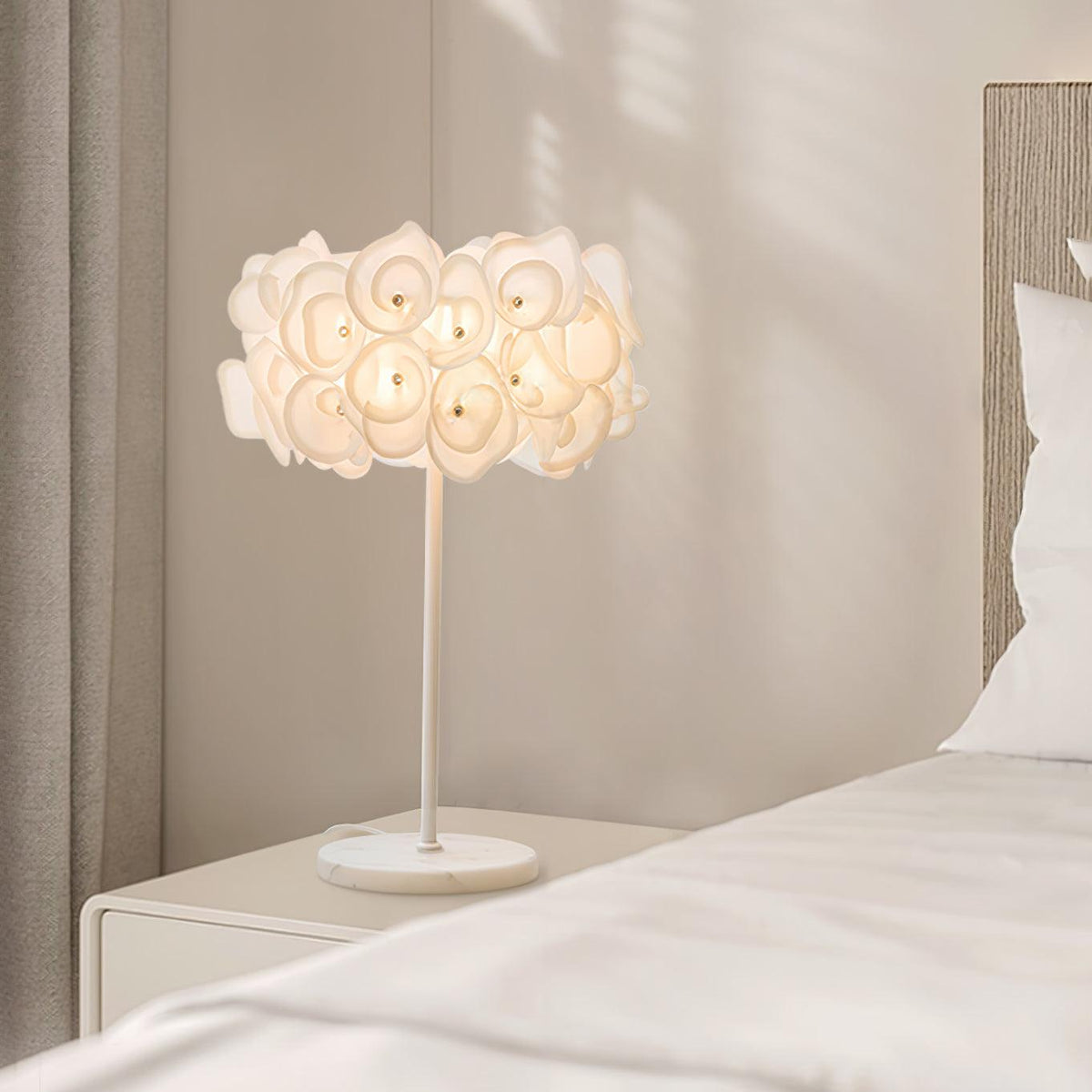 White Hydrangea Table Lamp