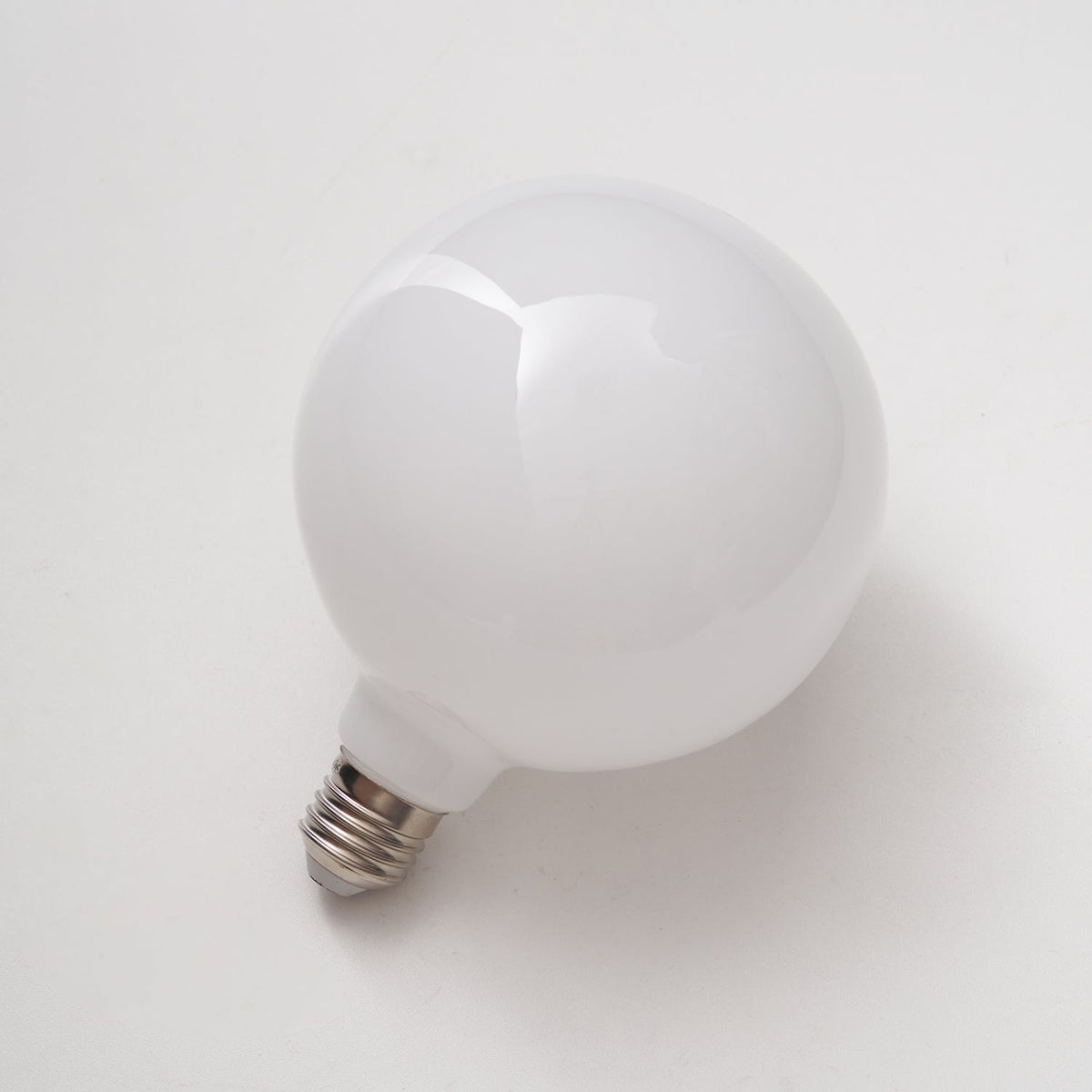 Lumière White Glass LED Bulb — E26/E27 Dimmable Replacement for Designer Fixtures