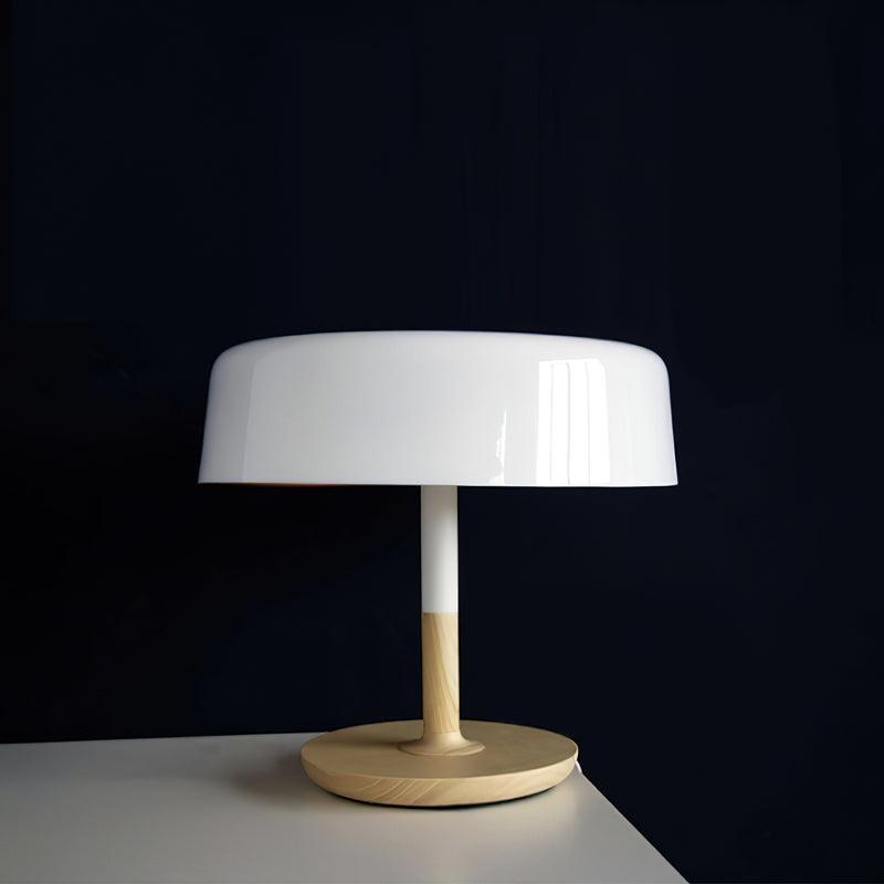 white-mushroom-table-lamp