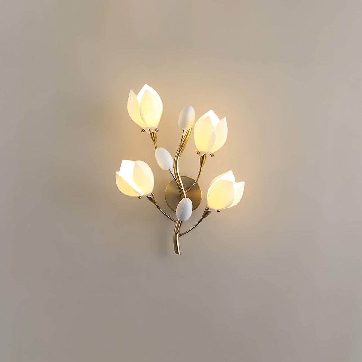 porcelain-magnolia-wall-lamp