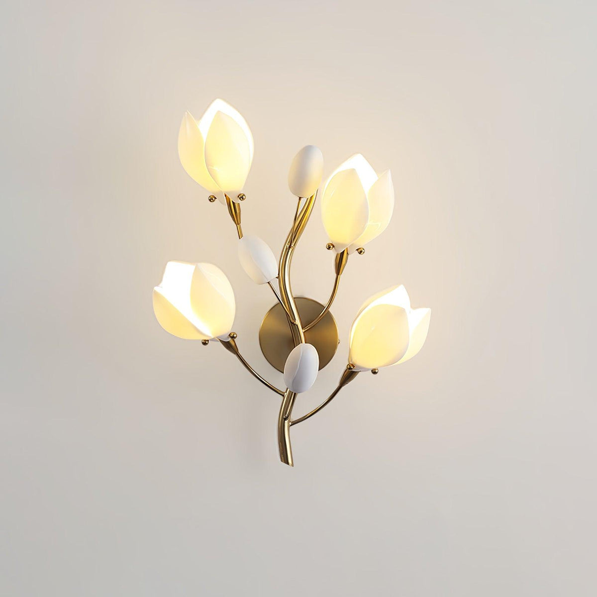 porcelain-magnolia-wall-lamp
