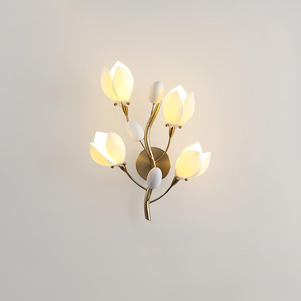 porcelain-magnolia-wall-lamp