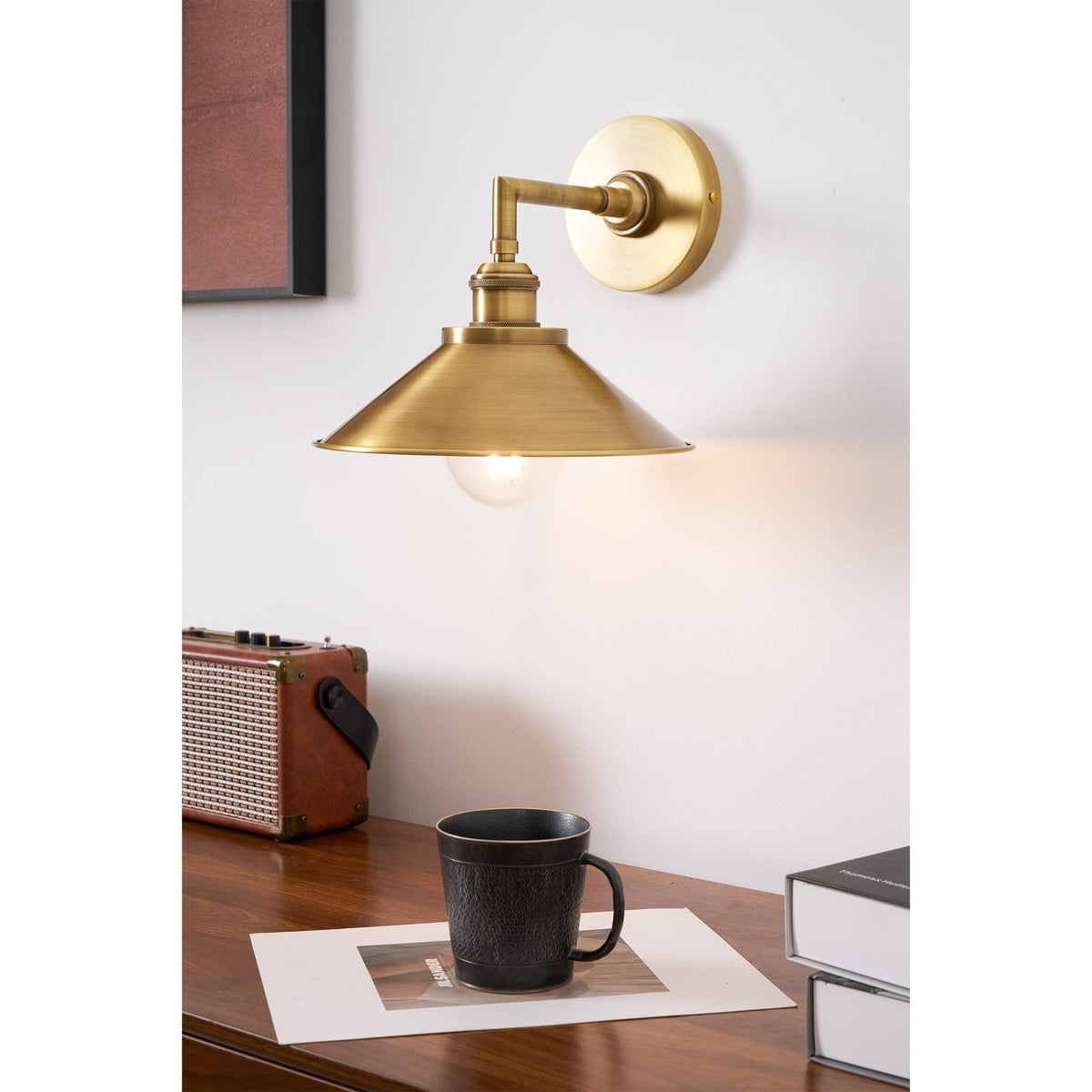 whizzer-wall-lamp