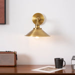 whizzer-wall-lamp